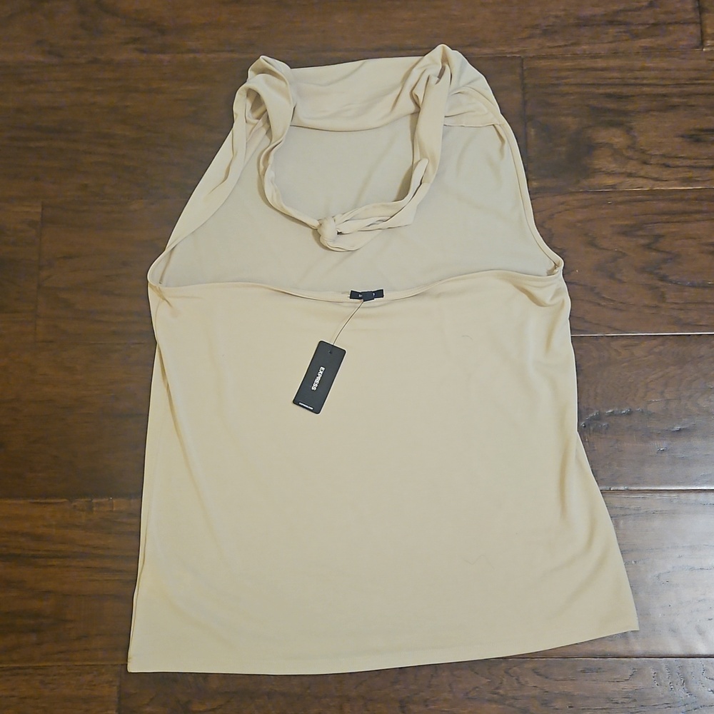 Halter Top / Express - Picture 6 of 7